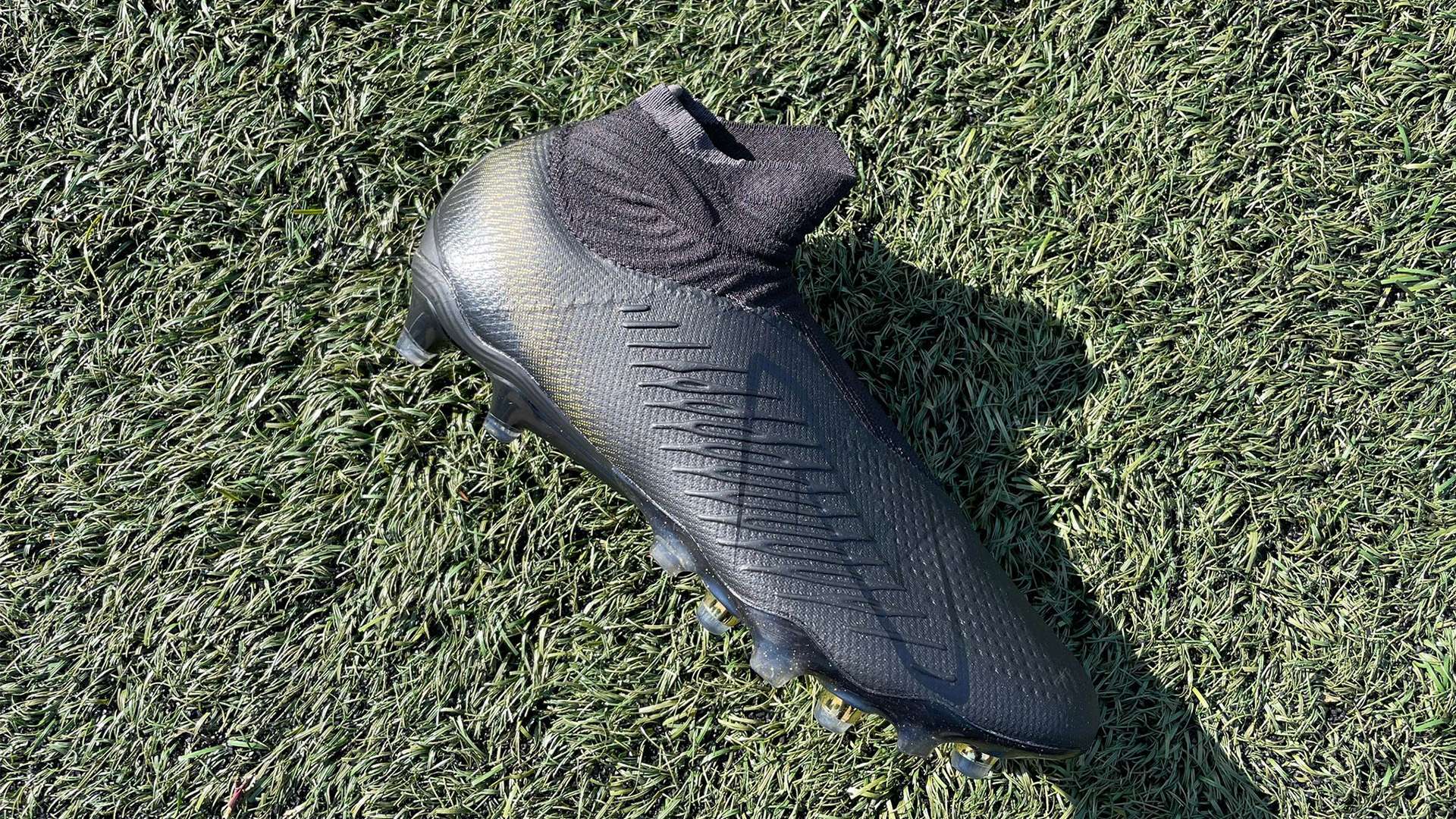 仍然保持强 仍然保持强